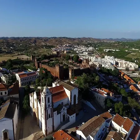 Apartment In Santa Eulalia Near The Beach Lejlighed Albufeira